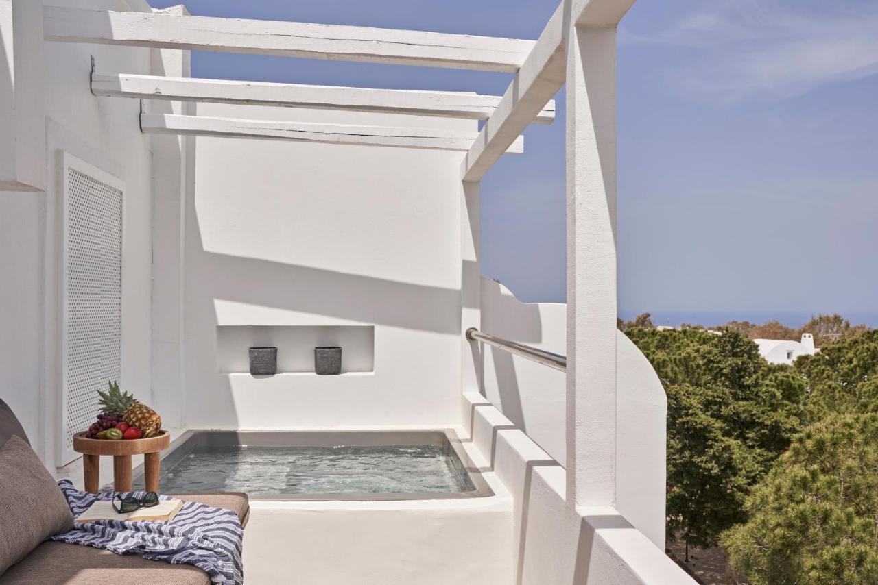 Loizos Stylish Residences Fira  Ngoại thất bức ảnh