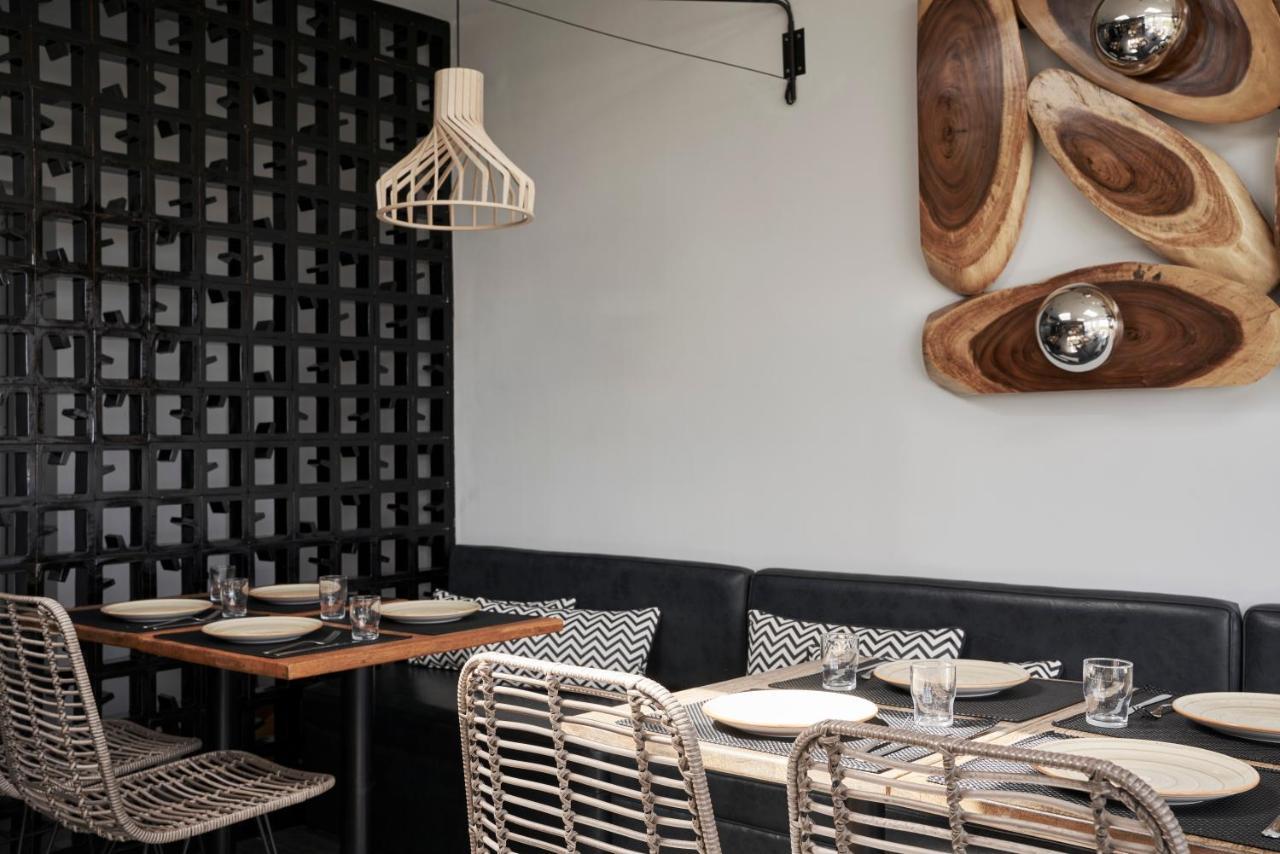 Loizos Stylish Residences Fira  Ngoại thất bức ảnh