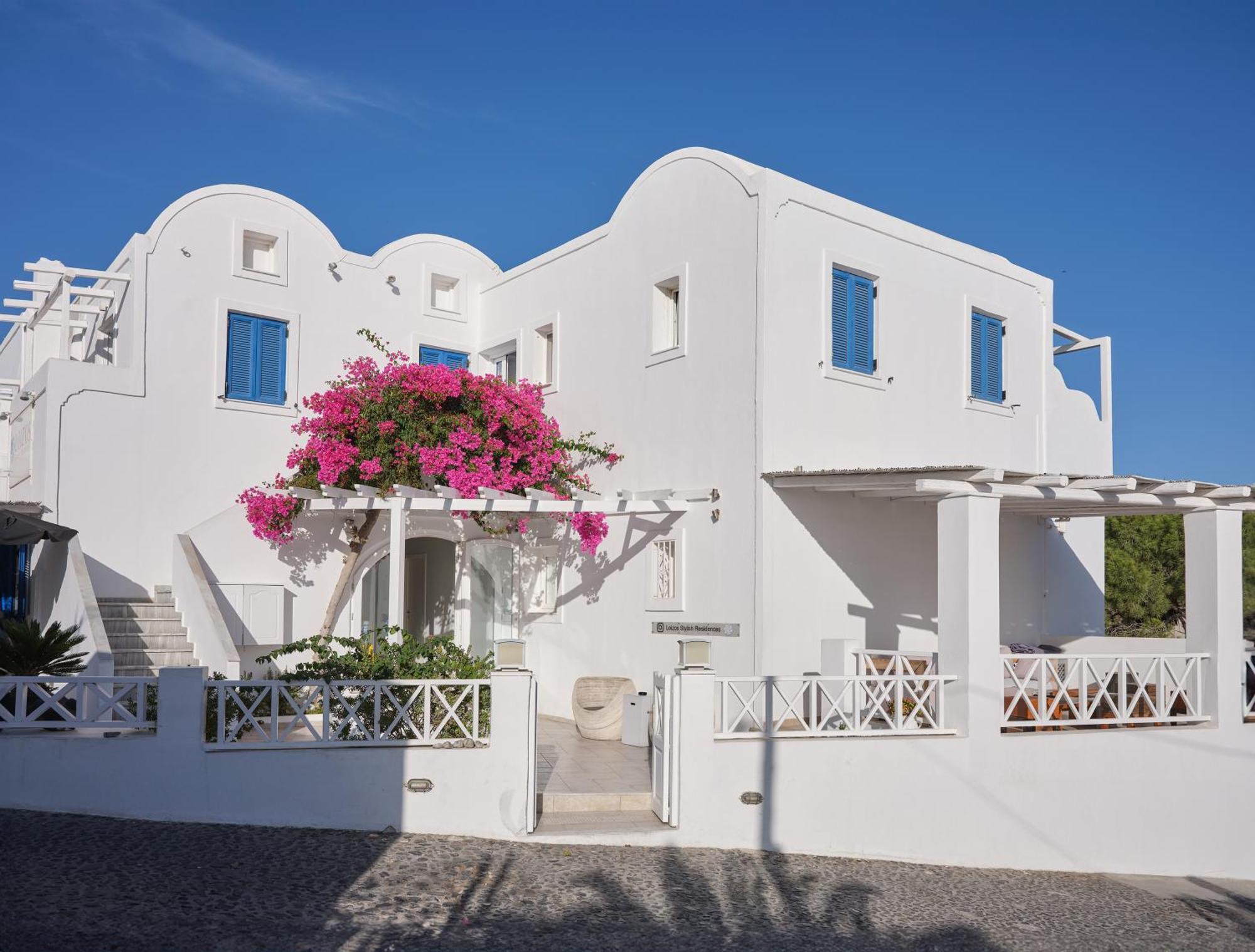 Loizos Stylish Residences Fira  Ngoại thất bức ảnh