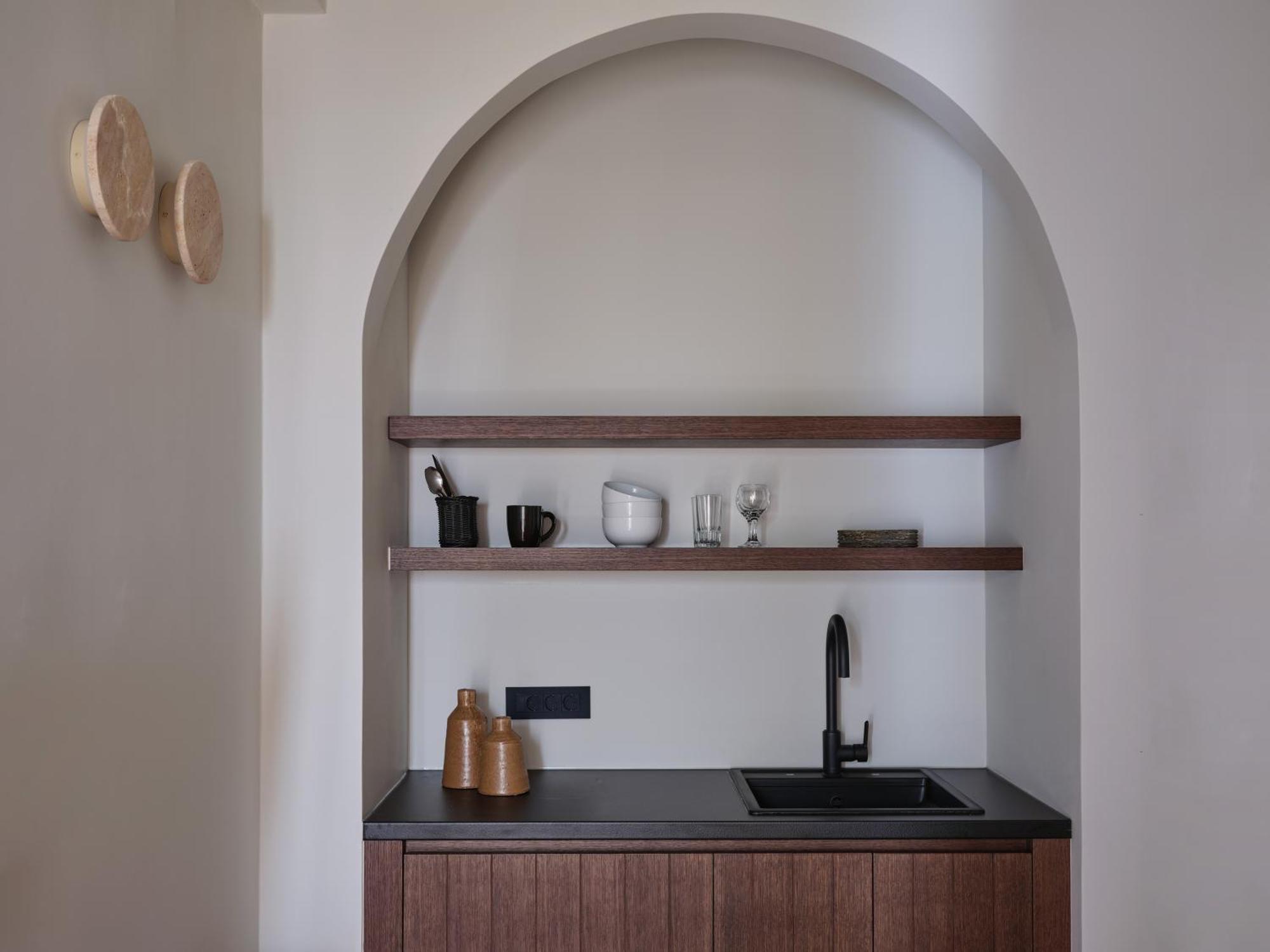Loizos Stylish Residences Fira  Ngoại thất bức ảnh