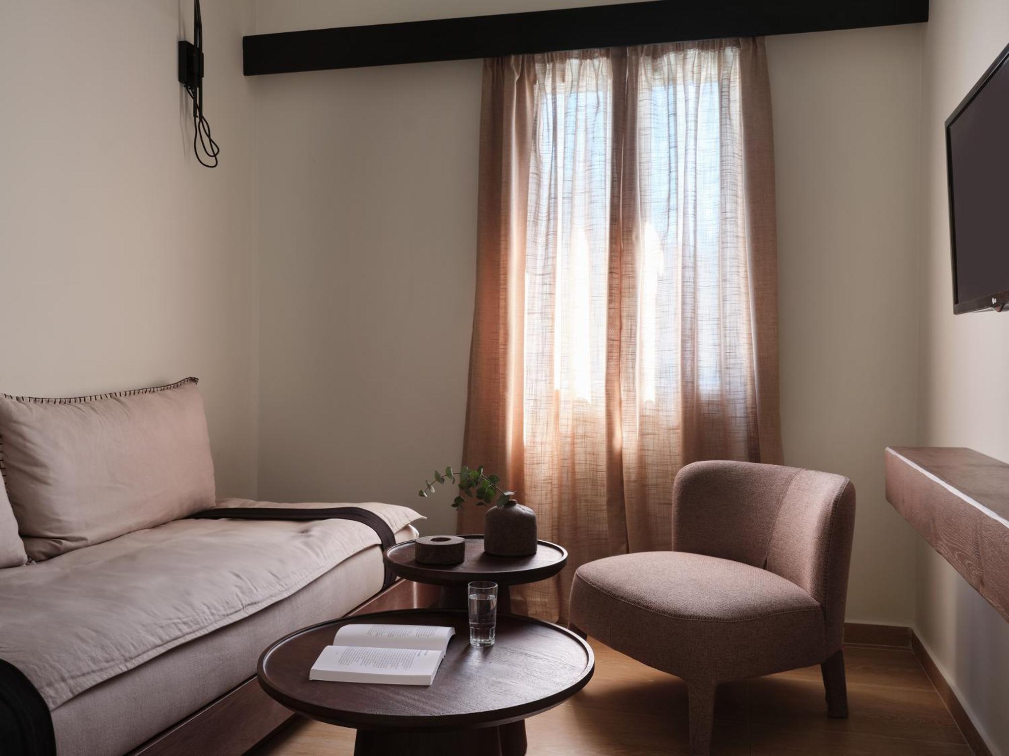 Loizos Stylish Residences Fira  Ngoại thất bức ảnh