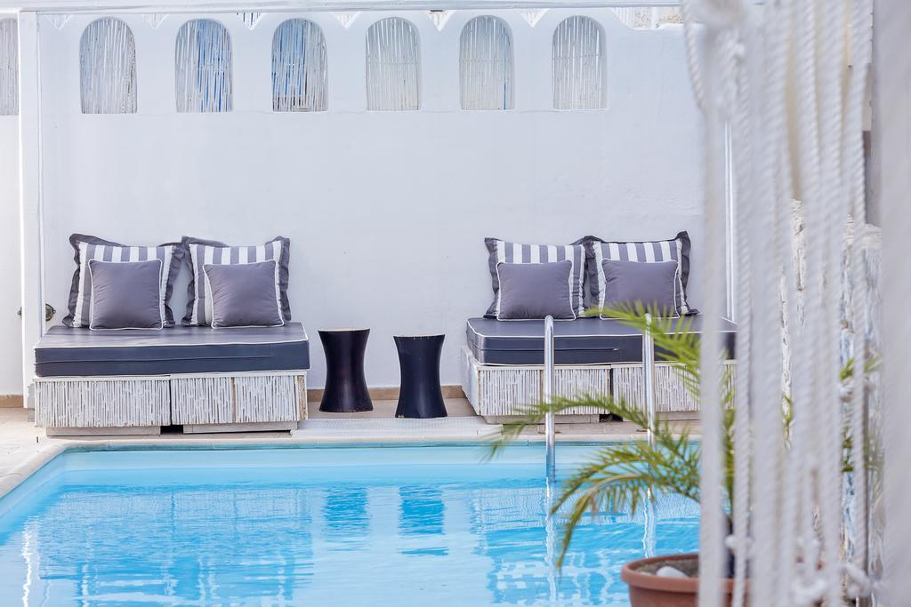 Loizos Stylish Residences Fira  Ngoại thất bức ảnh