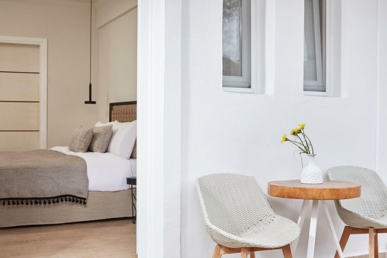 Loizos Stylish Residences Fira  Ngoại thất bức ảnh
